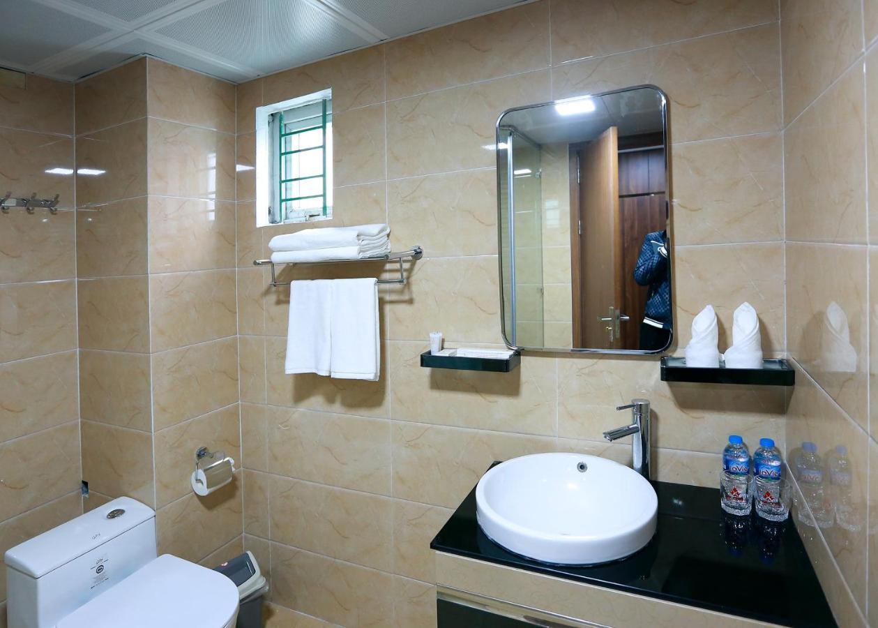 Olala Hotel Cam Pha Bagian luar foto